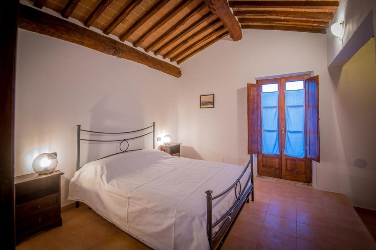 Appartement Ulivo-Chianti Charming Flat With Private Parking! à Asciano Extérieur photo