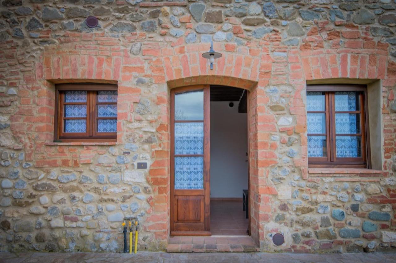 Appartement Ulivo-Chianti Charming Flat With Private Parking! à Asciano Extérieur photo