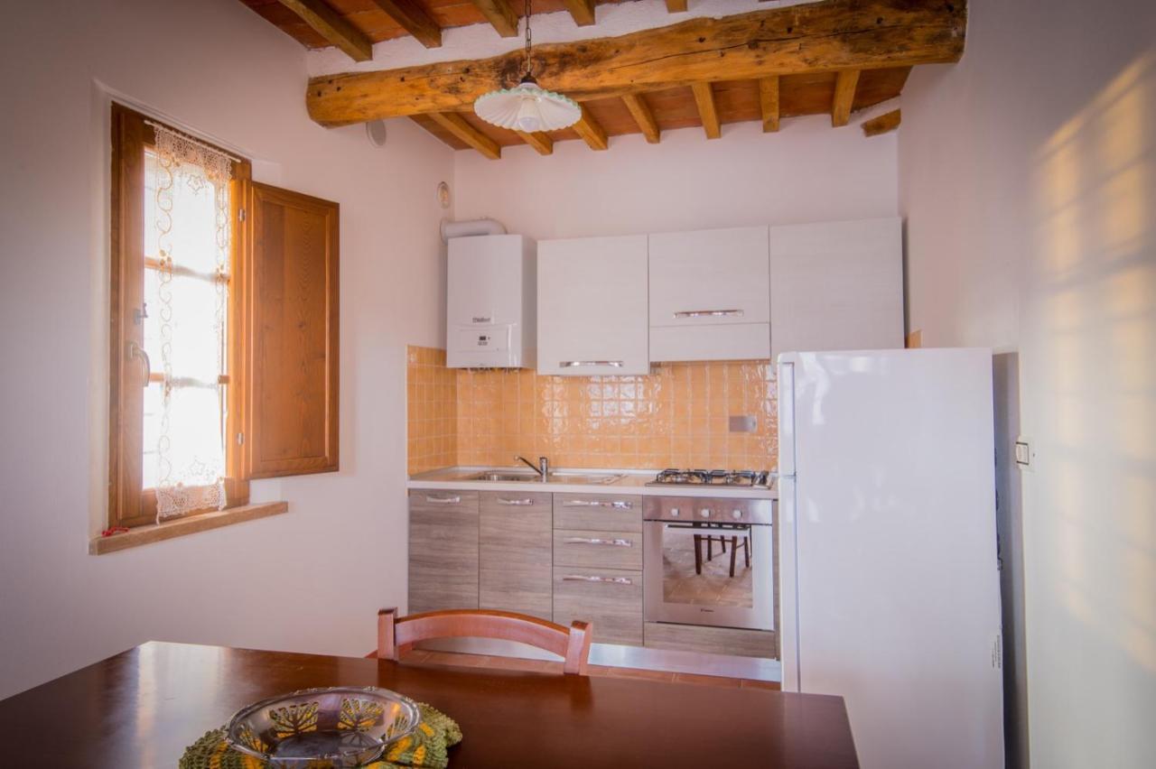Appartement Ulivo-Chianti Charming Flat With Private Parking! à Asciano Extérieur photo