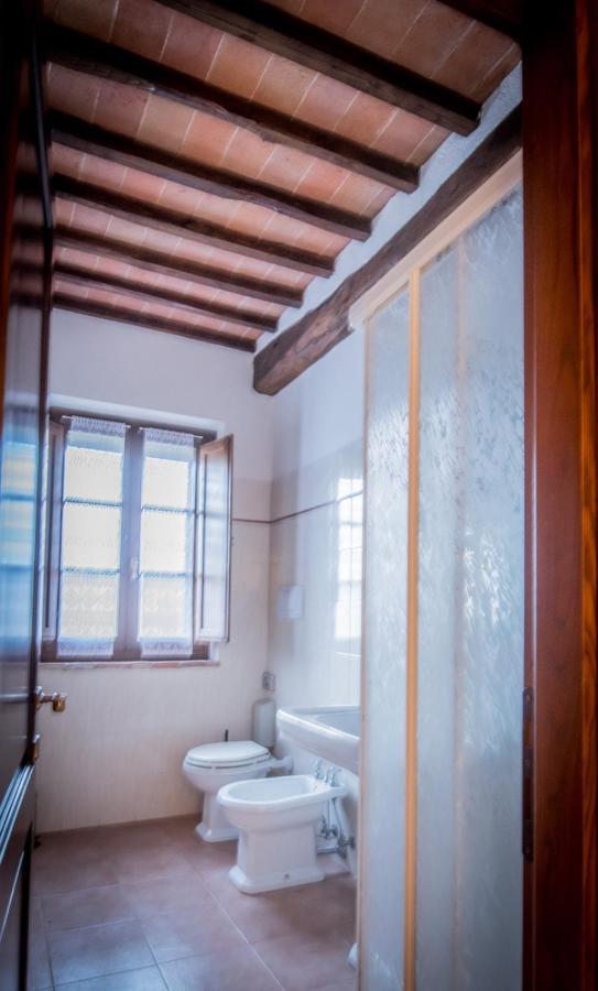 Appartement Ulivo-Chianti Charming Flat With Private Parking! à Asciano Extérieur photo