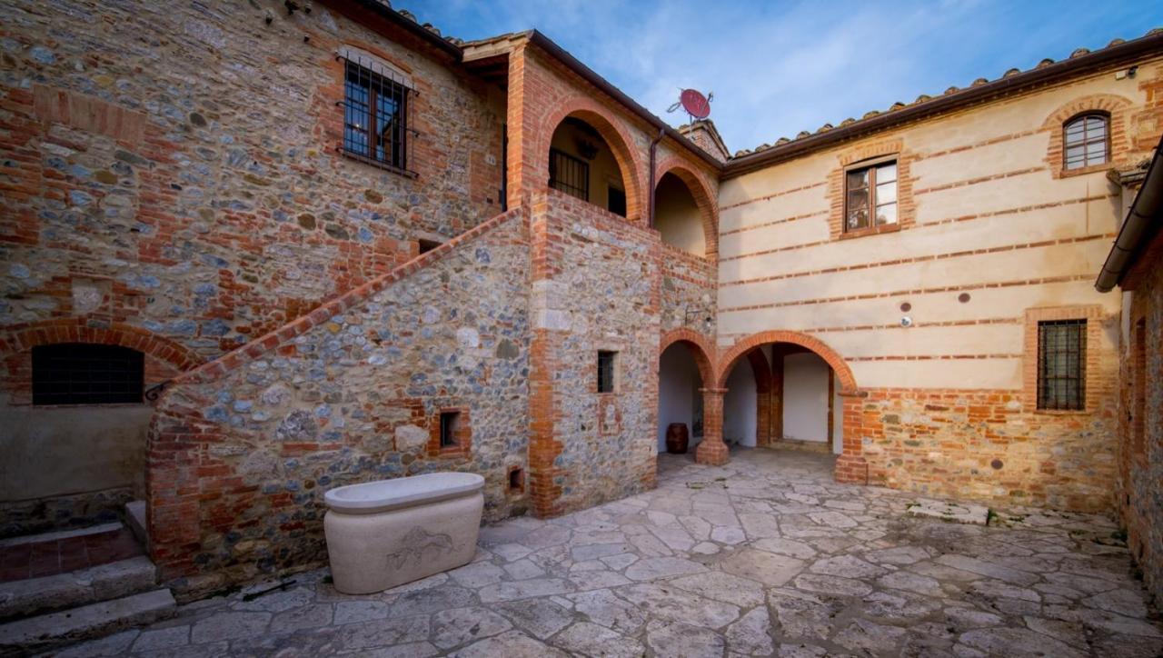 Appartement Ulivo-Chianti Charming Flat With Private Parking! à Asciano Extérieur photo
