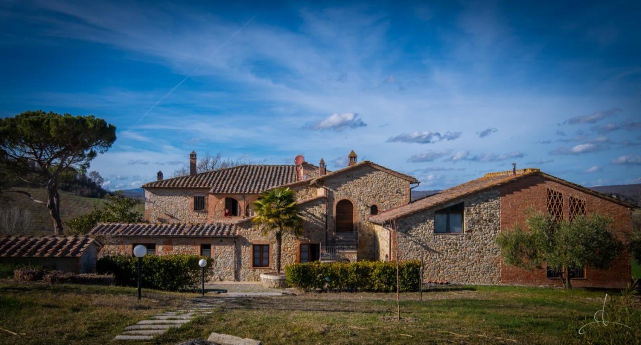 Appartement Ulivo-Chianti Charming Flat With Private Parking! à Asciano Extérieur photo